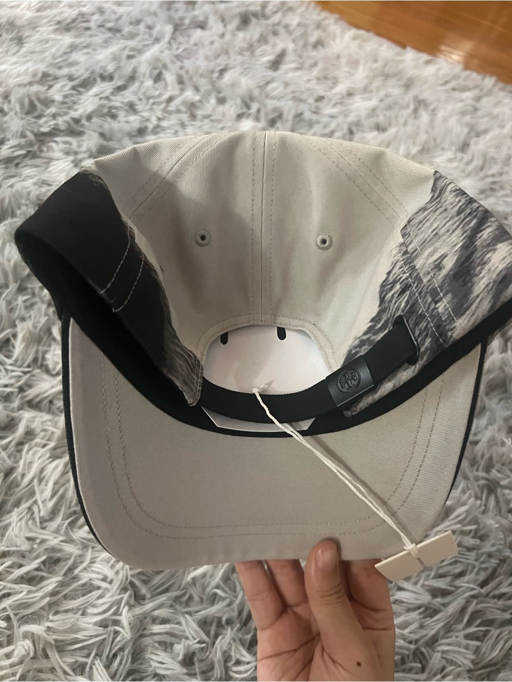 Tory Burch Monochrome Cat Face Baseball Cap - Black & Gray - Picture 3 of 6